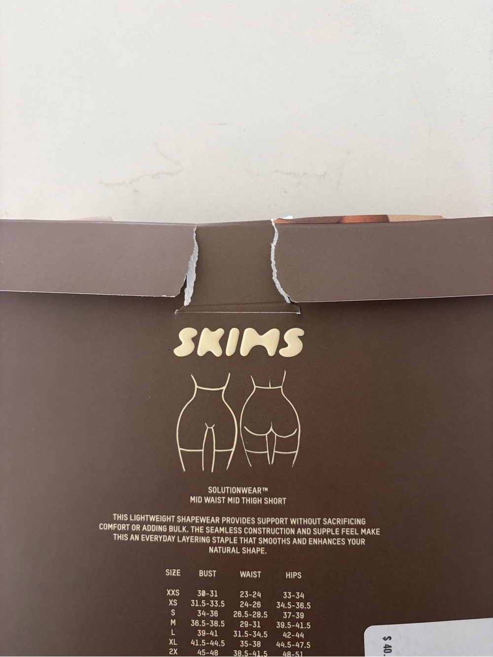 SKIMS Seamless Sculpt Mid Waist Mid Thigh Short - Onyx - Picture 7 of 7